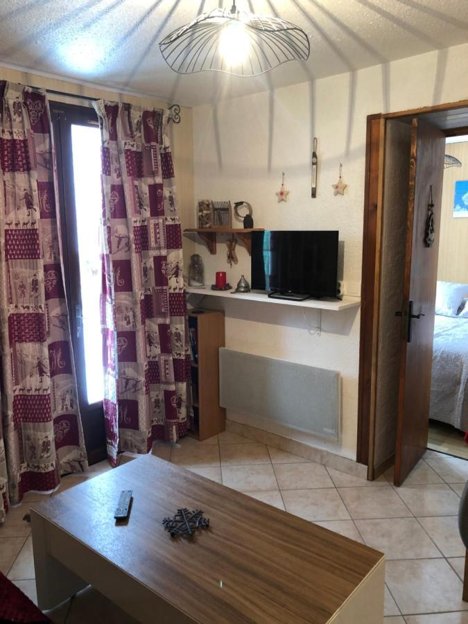 Appartement Rez De Jardin Montee De L'Alpe D'Huez Ла-Гард Экстерьер фото