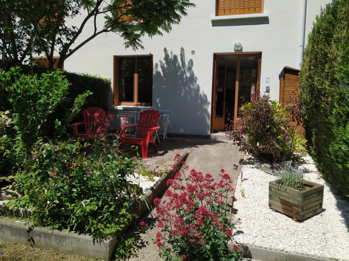 Appartement Rez De Jardin Montee De L'Alpe D'Huez Ла-Гард Экстерьер фото