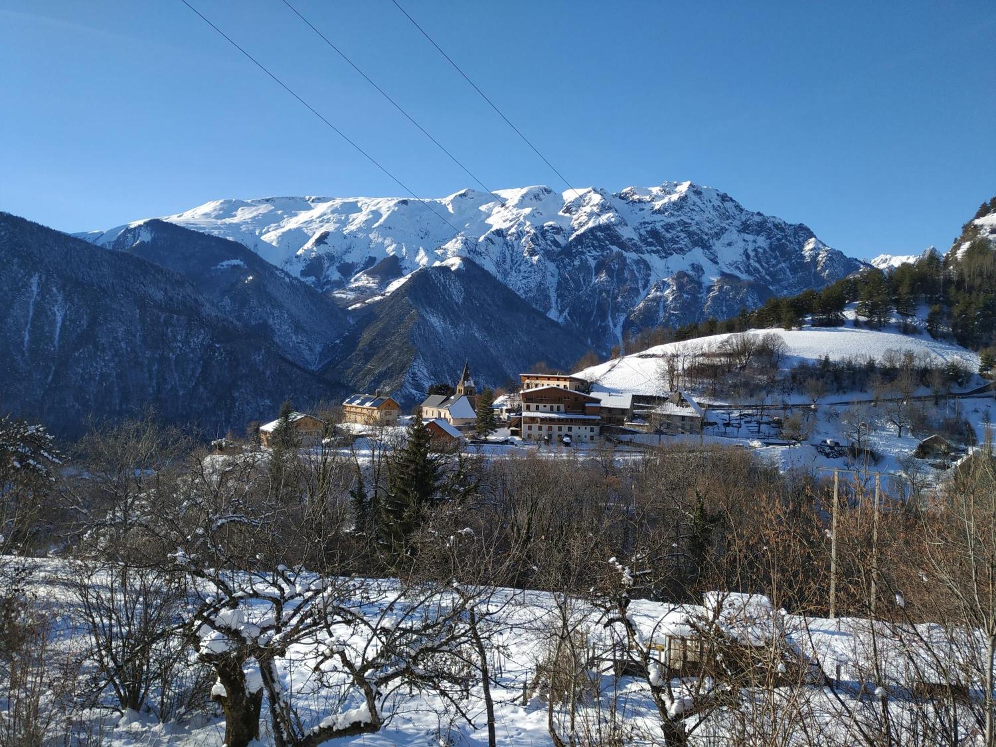 Appartement Rez De Jardin Montee De L'Alpe D'Huez Ла-Гард Экстерьер фото